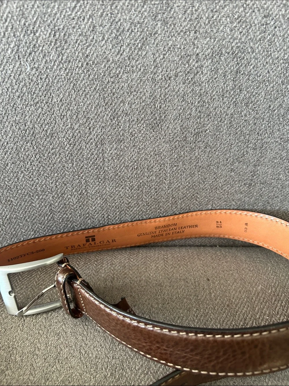 Trafalgar 41 inches